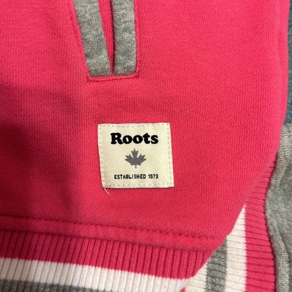Vintage Roots zip up. No hood. Bright pink and grey. Worn once - Picture 6 of 6